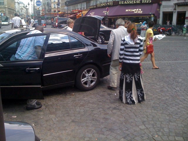 2009-07-08 Wave goodbye_l.jpg